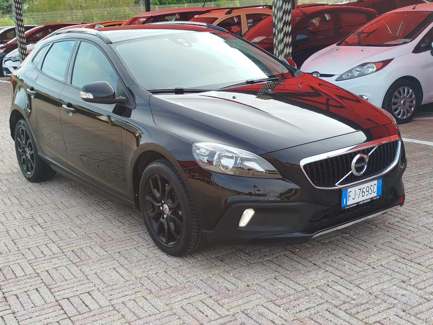 Volvo V40 2017 photo 3