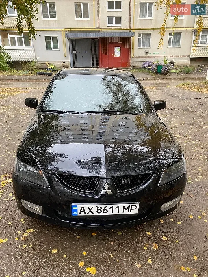 Mitsubishi Lancer 2005 photo 3