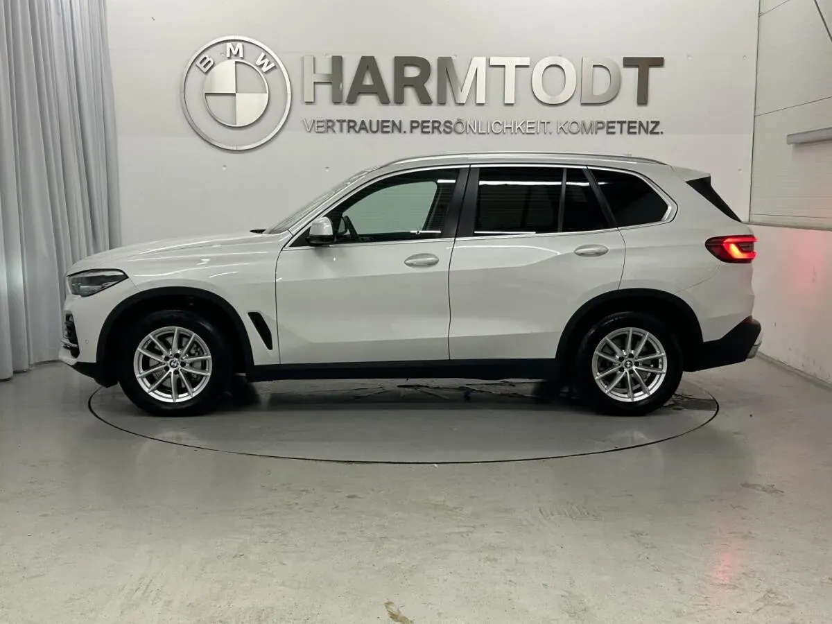 BMW X5 2019 photo 3