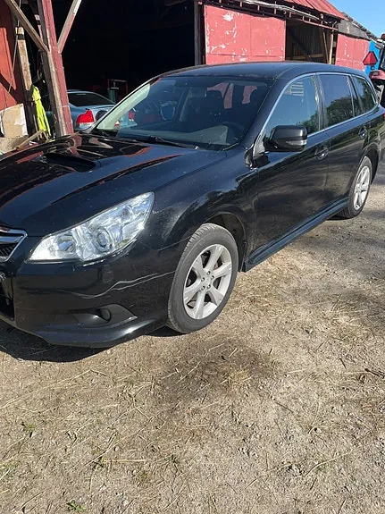 Subaru Legacy 2011 photo 5