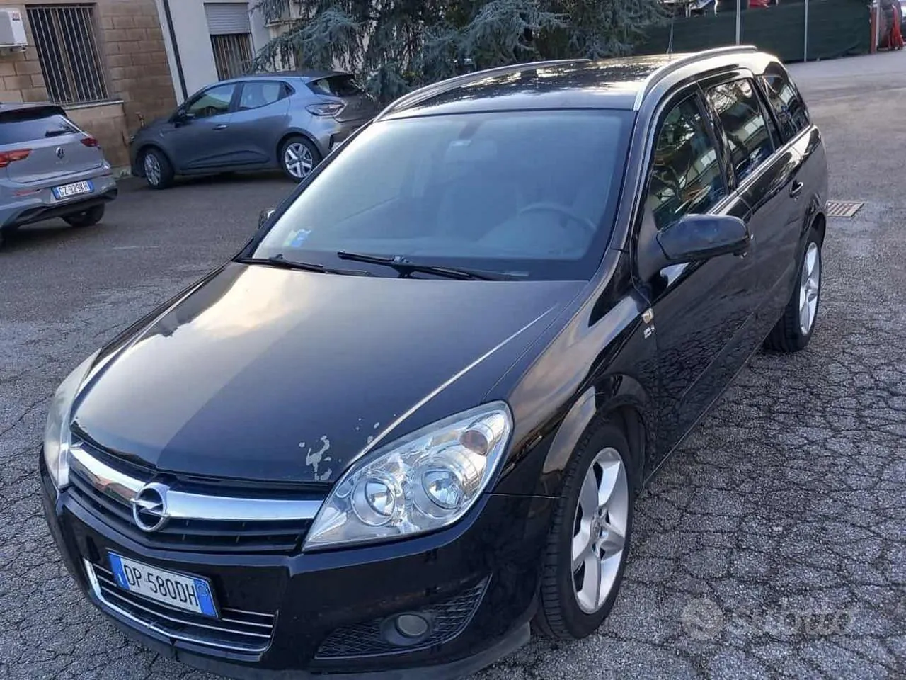Opel Astra 2008 photo 3