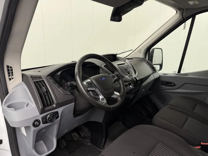 Ford Transit 2019 photo 3