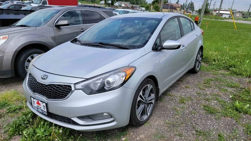 Kia Forte 2015 photo 2