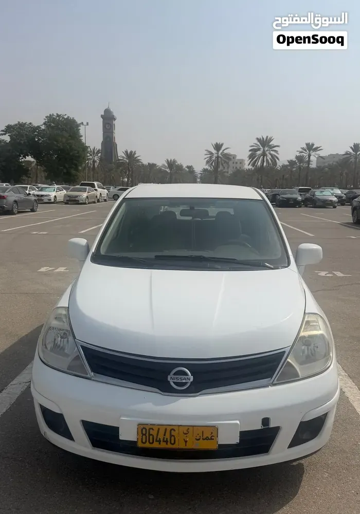 Nissan Tiida 2014 photo 5