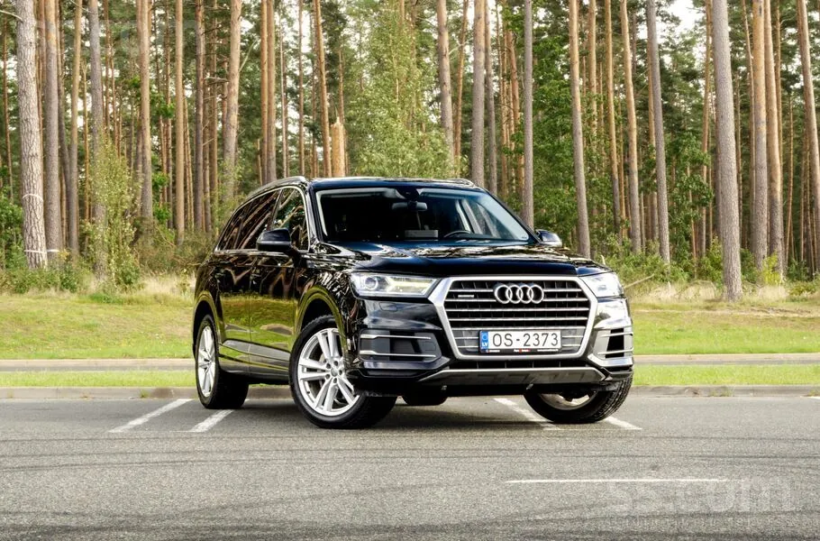 Audi Q7 2018 photo 2