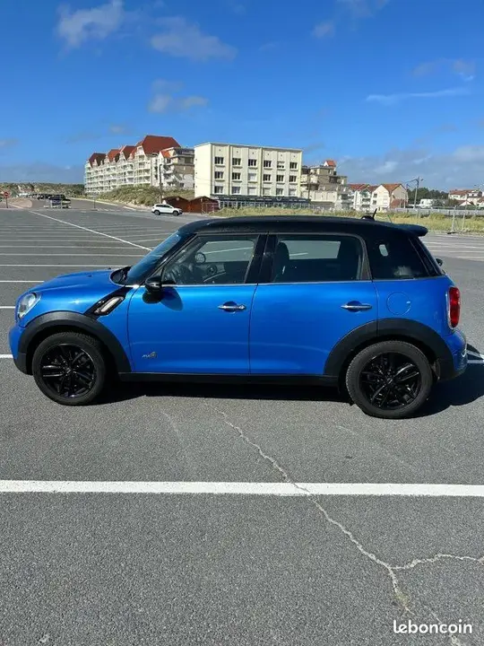 Mini Countryman 2011 photo 2