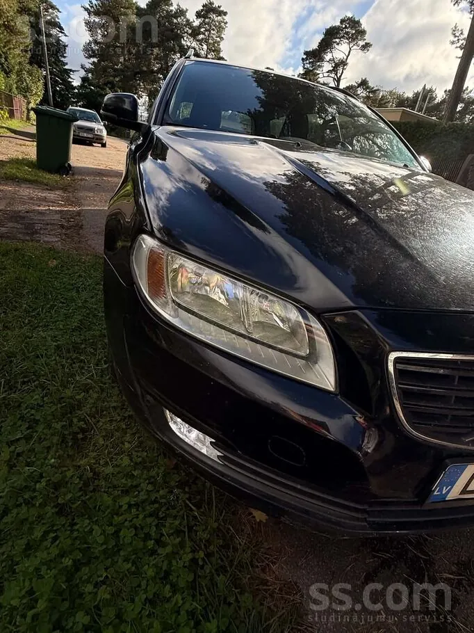 Volvo V70 2015 photo 5