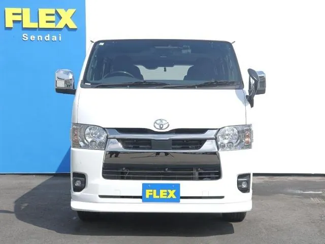 Toyota Hiace Gl 2023 photo 2