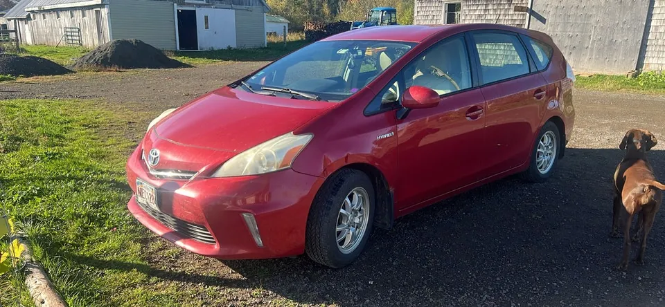 Toyota Prius V