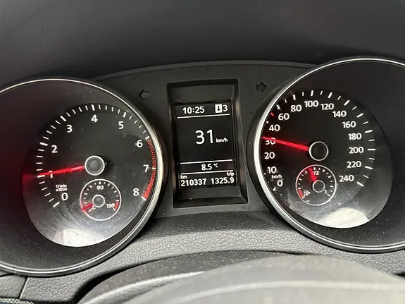 Volkswagen Golf Vi 2011 photo 5