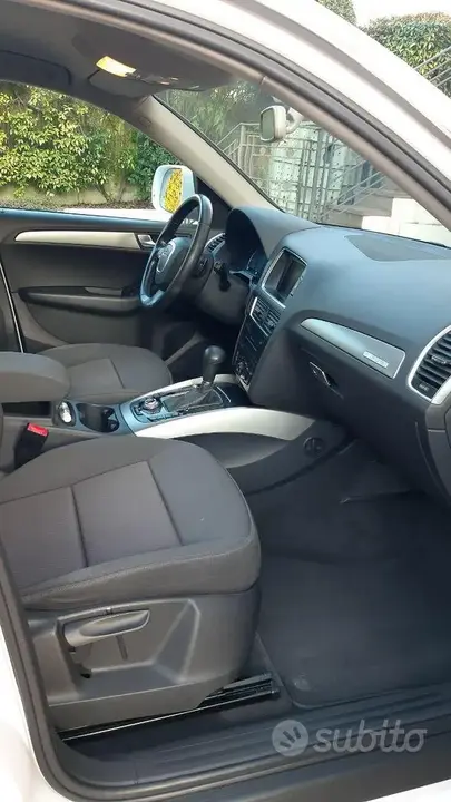 Audi Q5 2010 photo 5