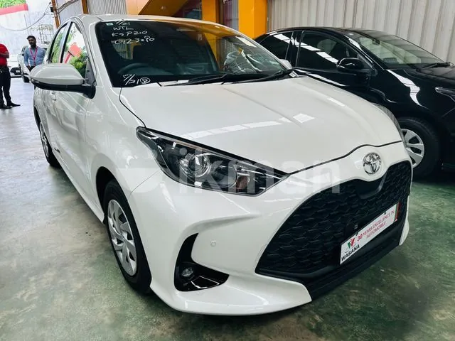 Toyota Yaris 2024 photo 3