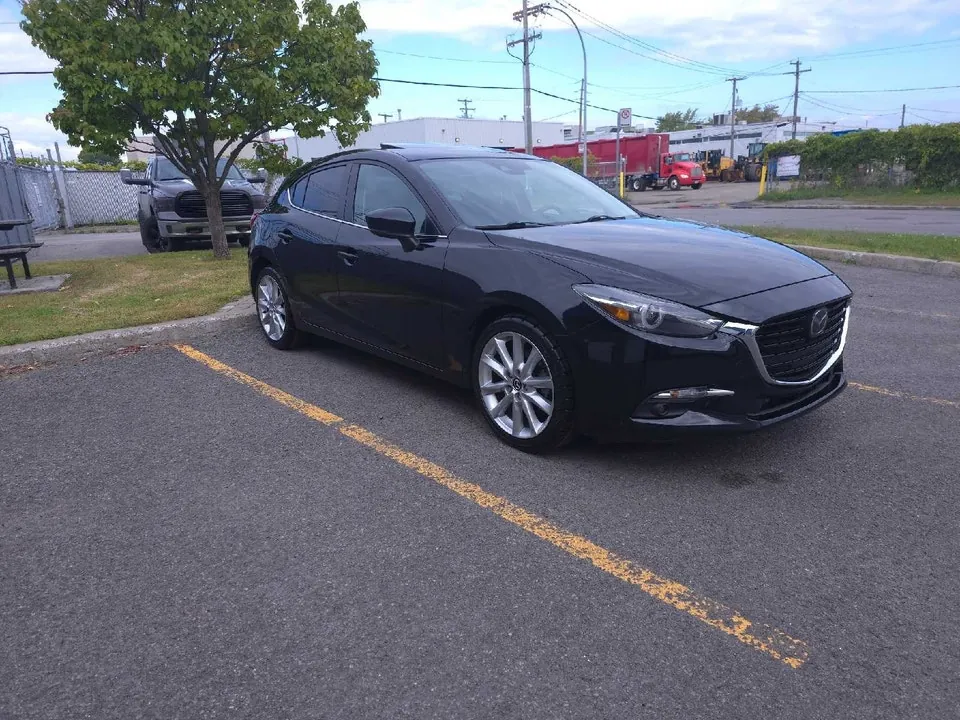 Mazda 3 2017 photo 3