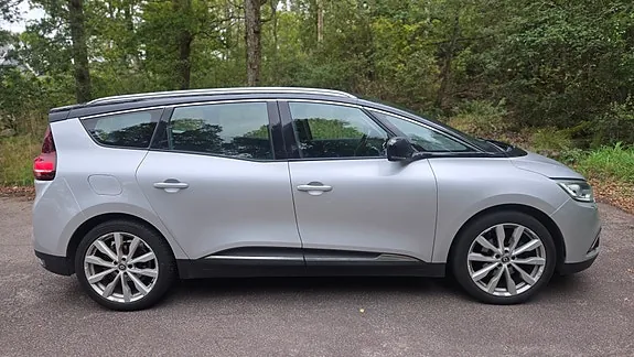 Renault Grand Scenic Iv 2017 photo 4