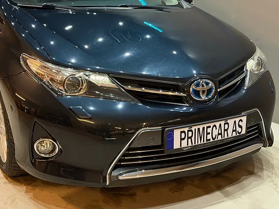 Toyota Auris 2014 photo 4