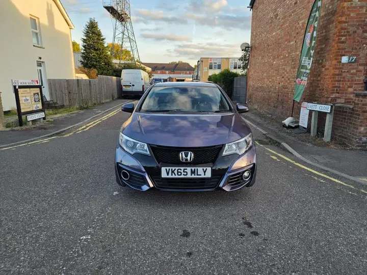 Honda Civic 2015 photo 2