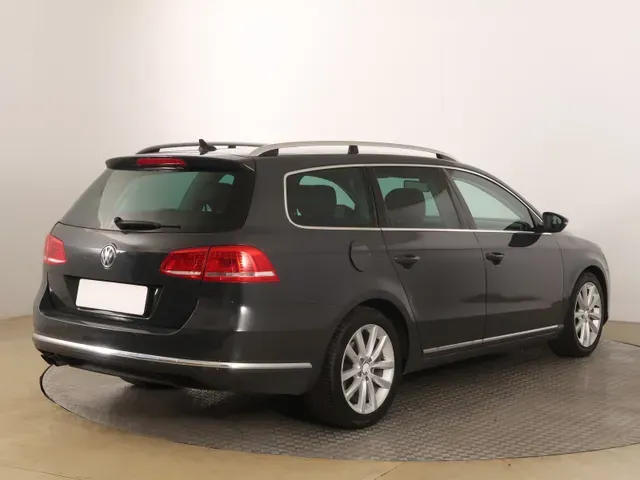 Volkswagen Passat 2013 photo 4