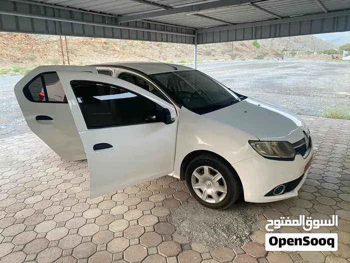 Renault Symbol 2016 photo 3