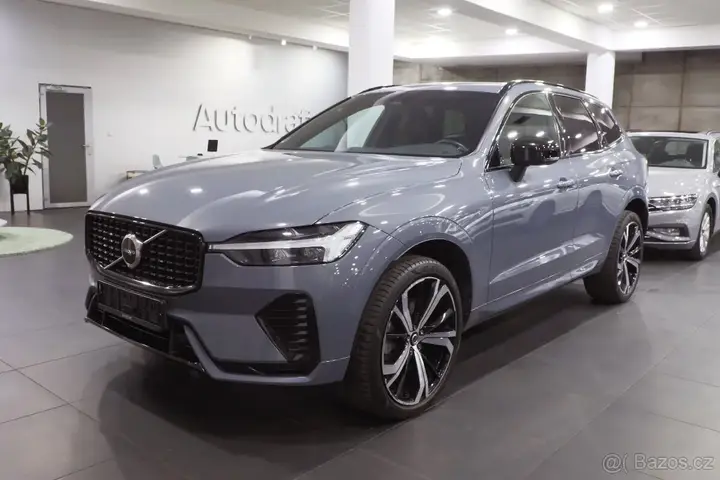 Volvo Xc60 2023 photo 2