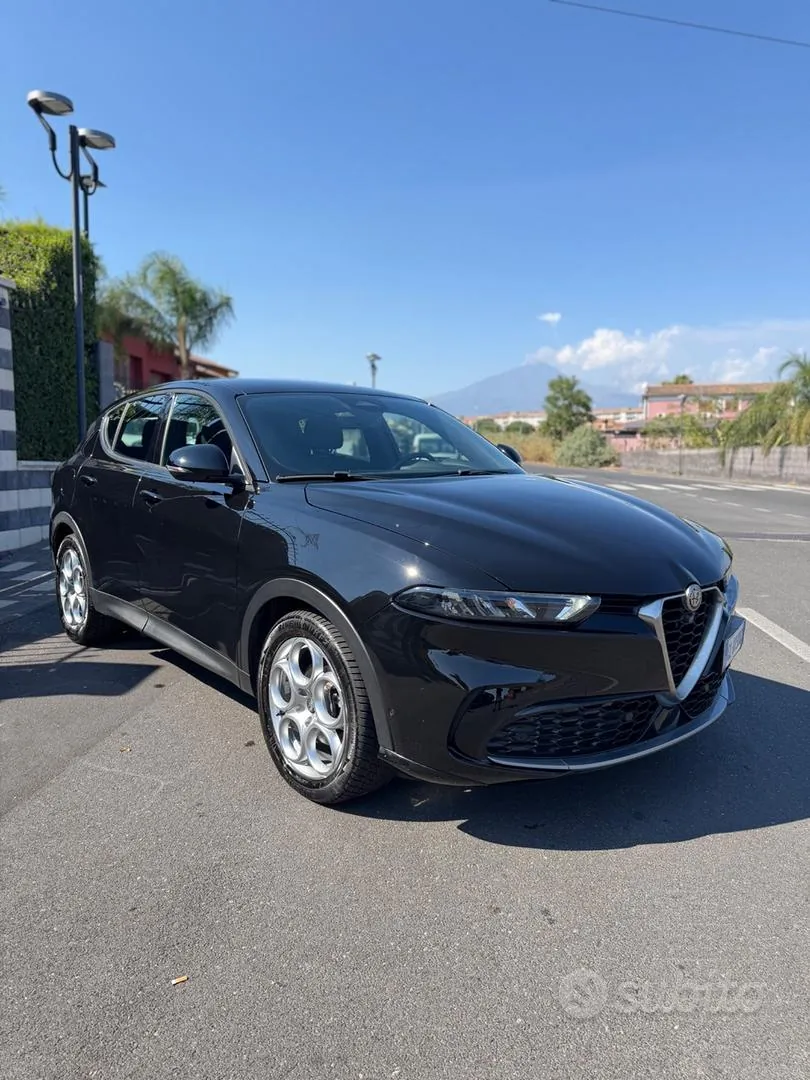 Alfa Romeo Tonale 2023 photo 2