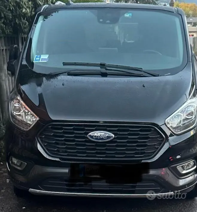 Ford Tourneo Custom 2023 photo 2