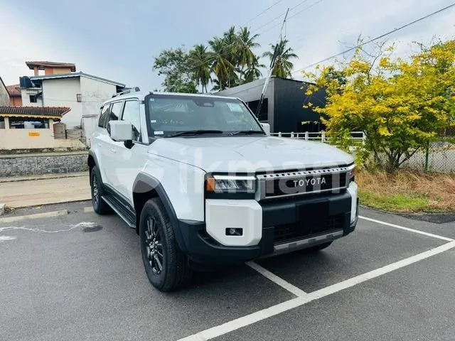 Toyota Land Cruiser Prado 2025 photo 2