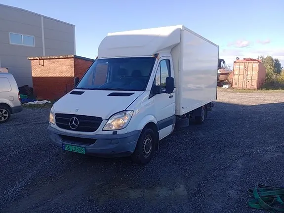 Mercedes-Benz Sprinter 2012 photo 2