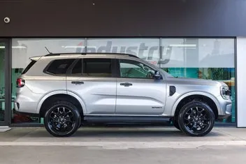 Ford Everest 2024 photo 2