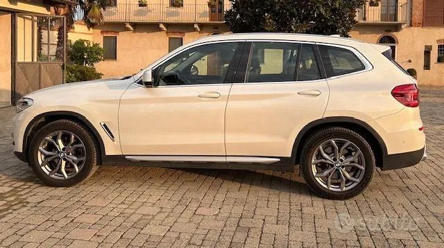 BMW X3 2019 photo 2