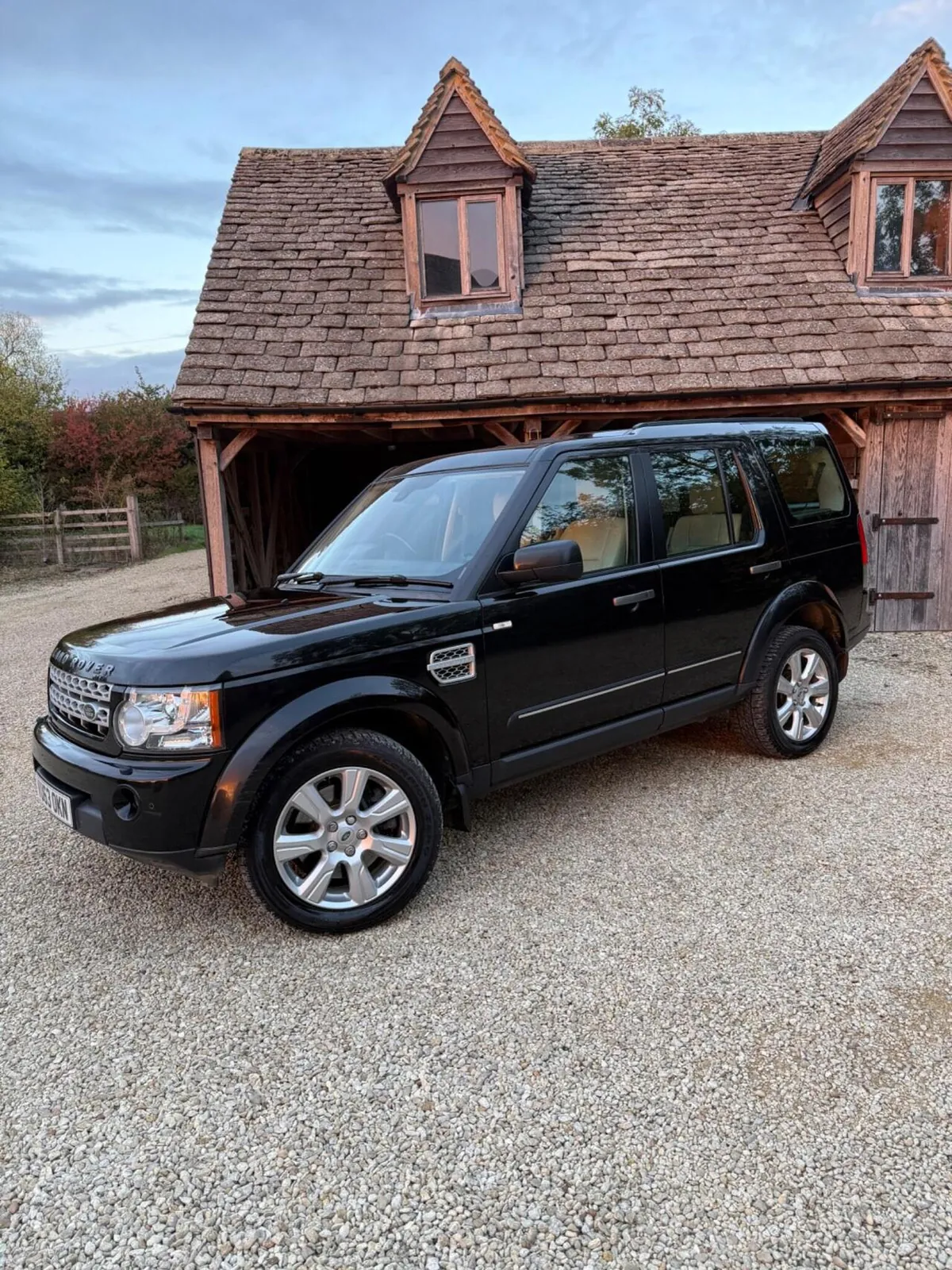 Land Rover Discovery 4 2013 photo 2