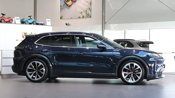 Porsche Cayenne 2026 photo 3