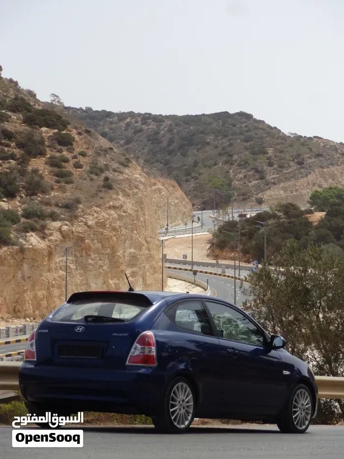 Hyundai Accent 2006 photo 3