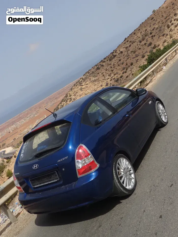Hyundai Accent 2006 photo 2