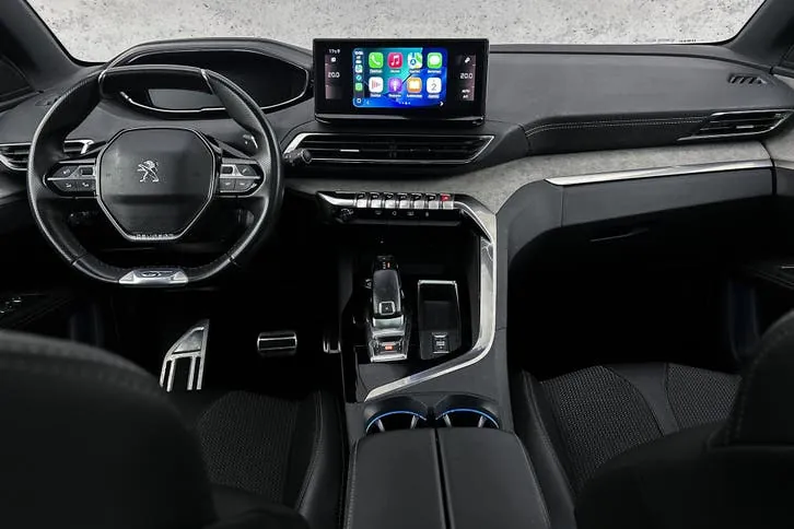 Peugeot 5008 2021 photo 2