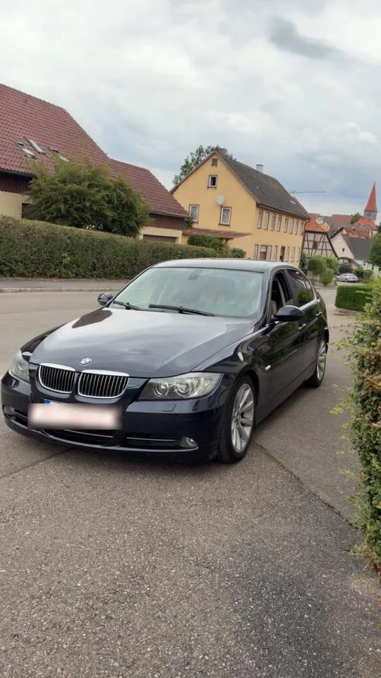 BMW 330I