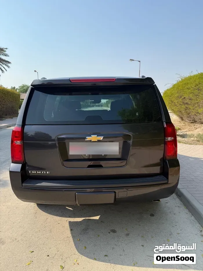Chevrolet Tahoe 2018 photo 2