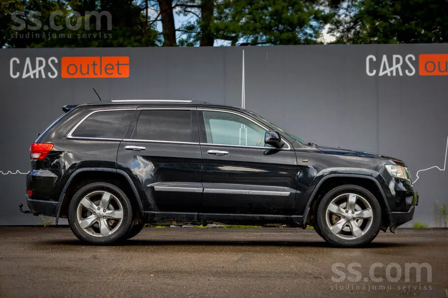 Jeep Grand Cherokee 2012 photo 4