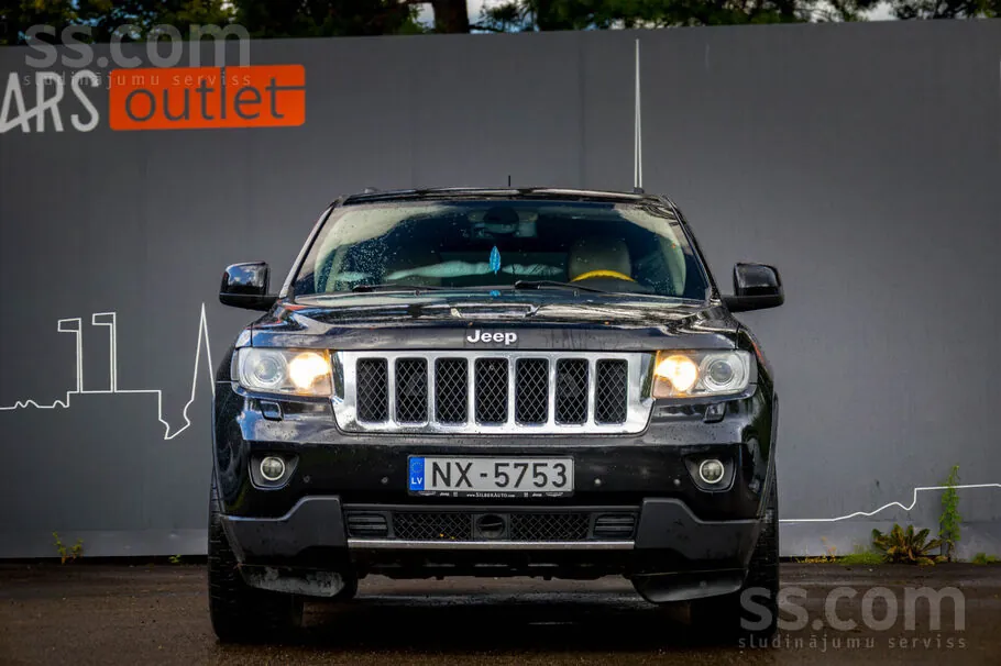 Jeep Grand Cherokee 2012 photo 2