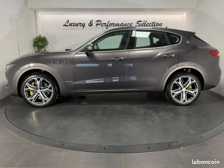 Maserati Levante 2019 photo 2