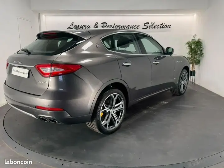 Maserati Levante 2019 photo 5