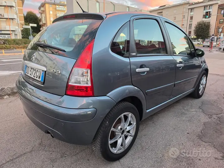 Citroen C3 2006 photo 3