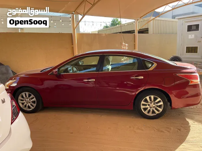 Nissan Altima 2013 photo 3