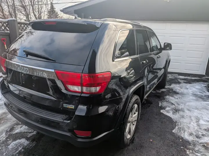 Jeep Grand Cherokee 2013 photo 4