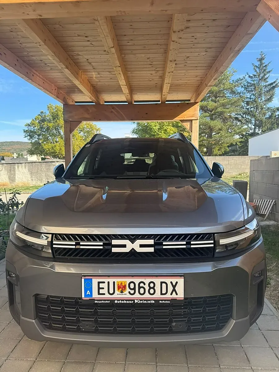Dacia Bigster 2025 photo 2