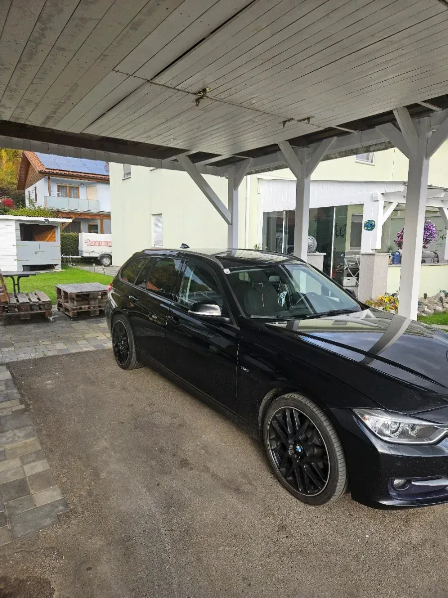BMW 3 Series 2015 photo 2