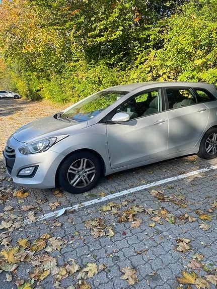 Hyundai I30 2013 photo 2