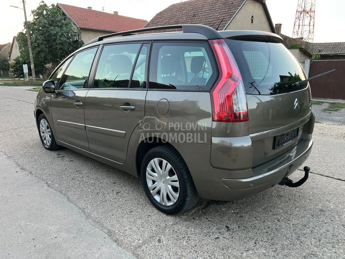 Citroen C4 Grand Picasso 2011 photo 4