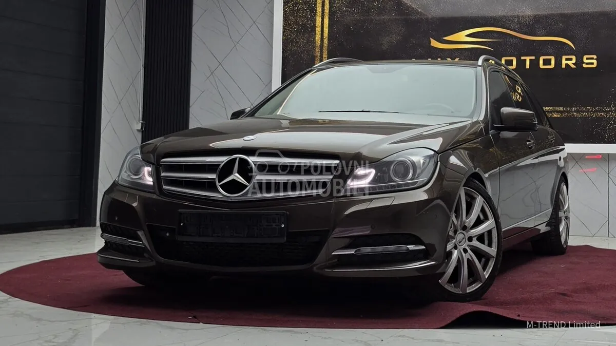 Mercedes-Benz C 220