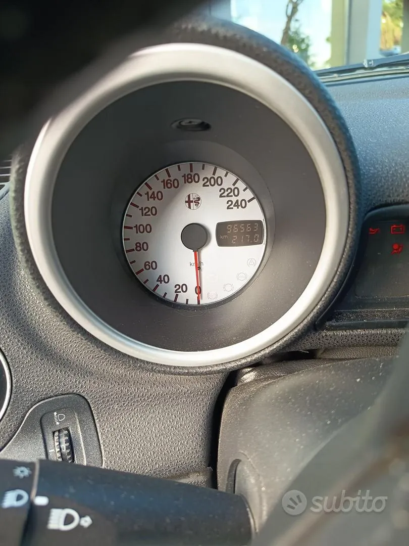 Alfa Romeo 156 2002 photo 3