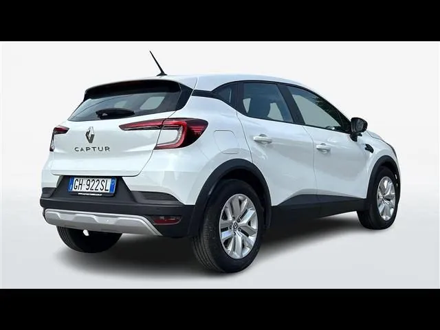 Renault Captur 2022 photo 2